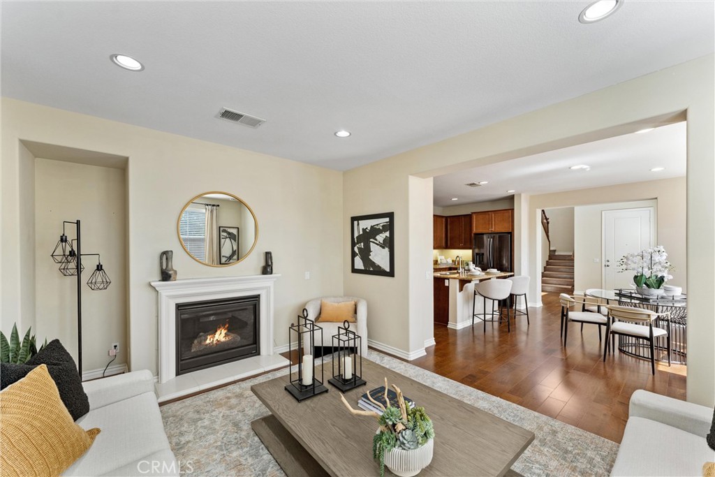 3229 Larkspur Street