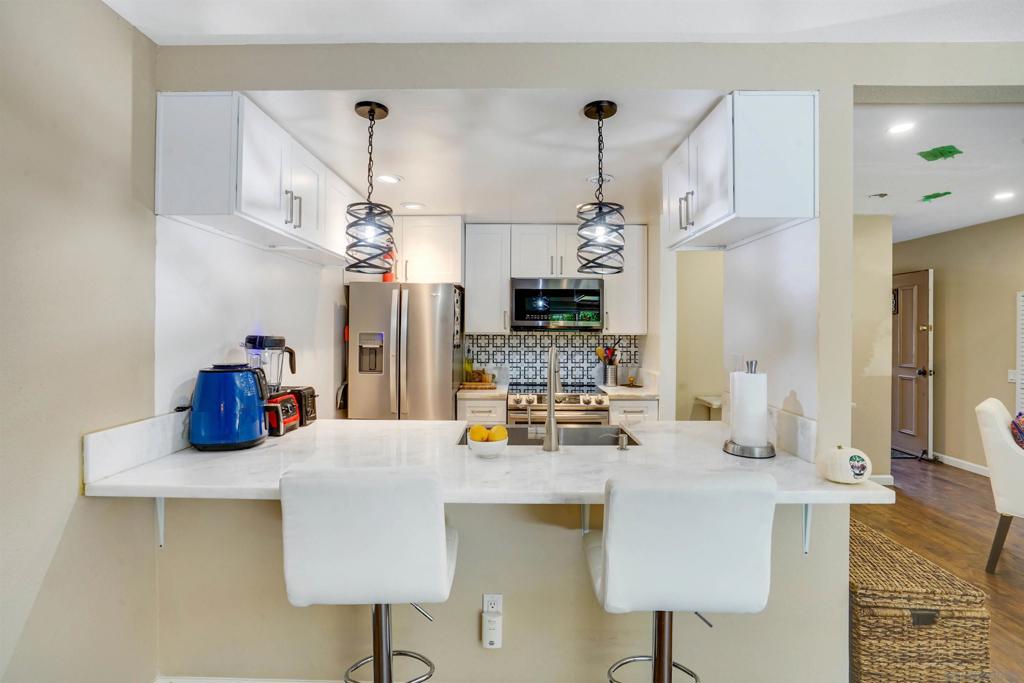 10669 San Diego Mission Rd 105
