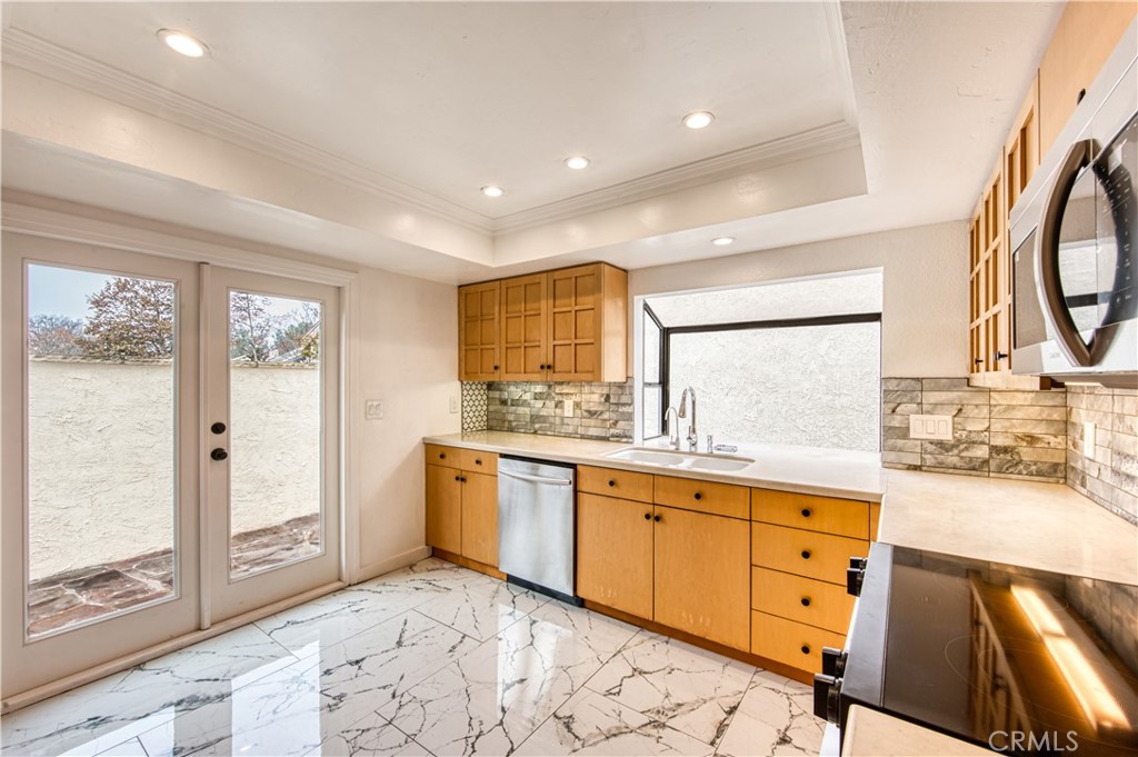 28182 Carpenteria Court