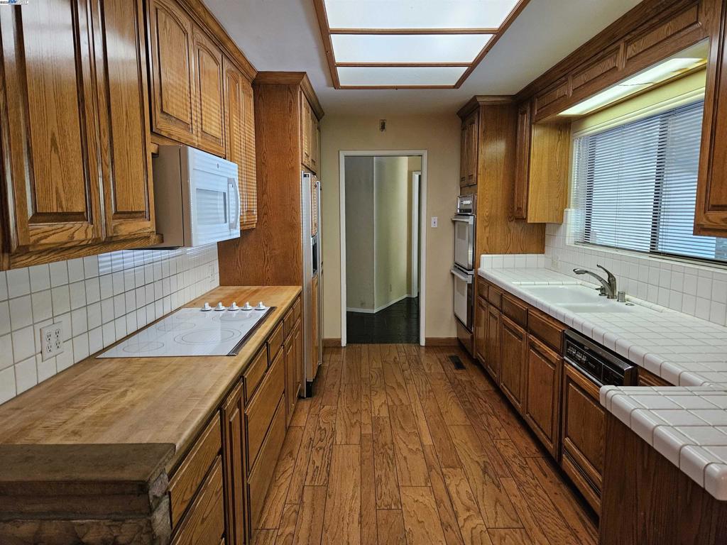 PALOMARES CANYON - Residential