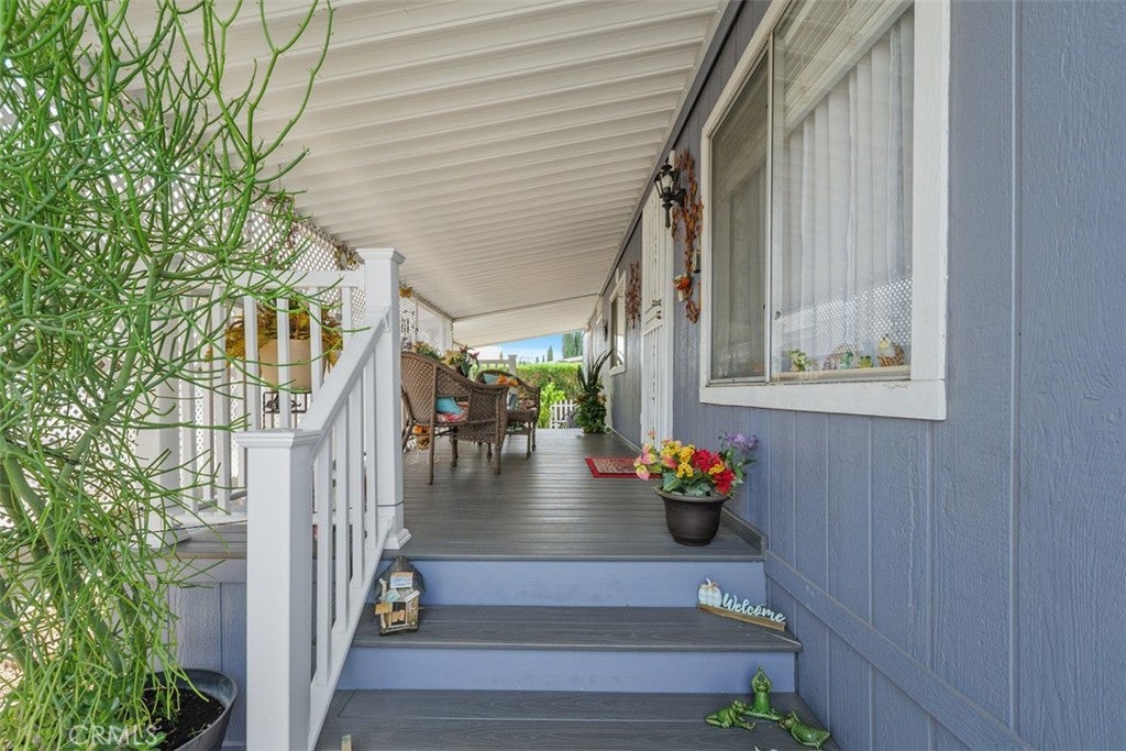 1456 E Philadelphia St Spc 158