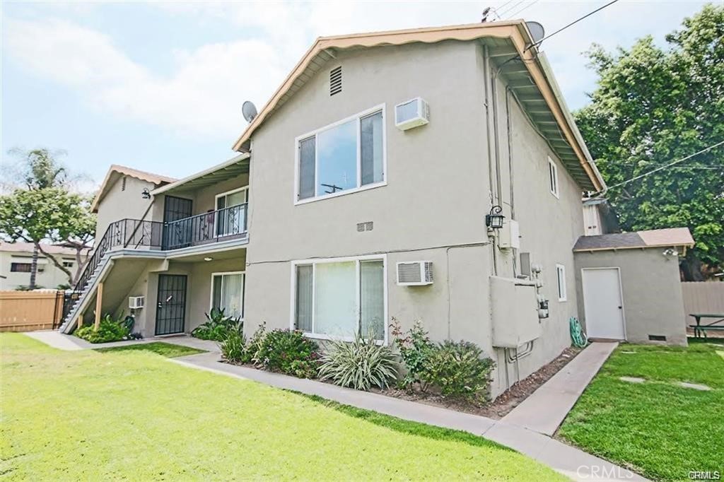 1007 S Tamarack Drive 1