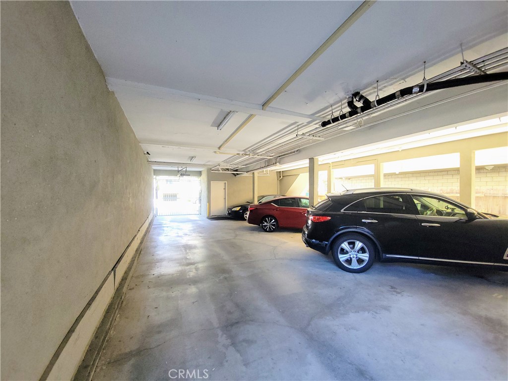 Bristol Shores (BRS) - Residential Lease