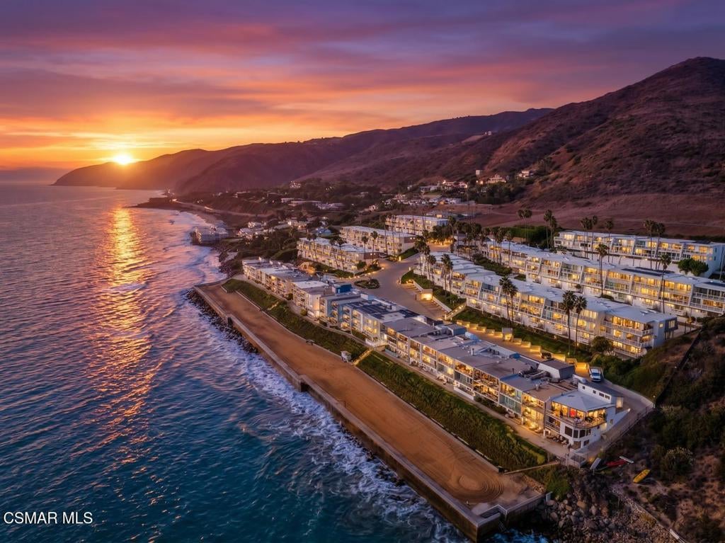 Photo of 11964 Whalers Lane, Malibu, CA 90265 (MLS # 226004833)