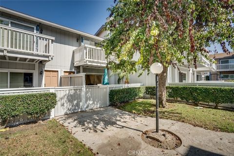 16734 Algonquin Street 6 Huntington Beach CA 92649