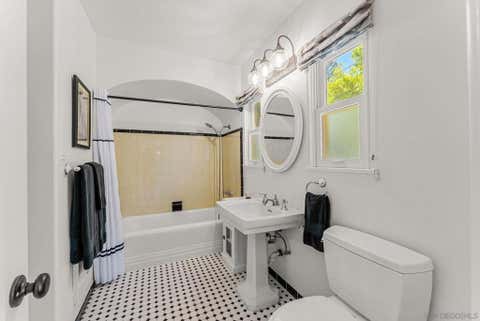 Tiny photo for 4642 E Talmadge Drive Dr, San Diego, CA 92116 (MLS # 260017823SD)