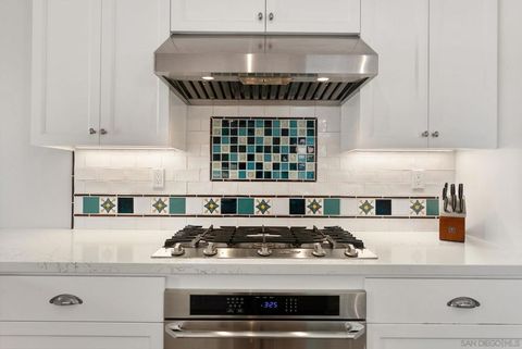 Tiny photo for 4642 E Talmadge Drive Dr, San Diego, CA 92116 (MLS # 260017823SD)