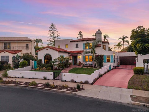 Photo of 4642 E Talmadge Drive Dr, San Diego, CA 92116 (MLS # 260017823SD)