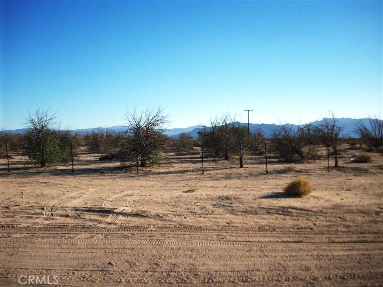 45527 Twin Lakes Drive