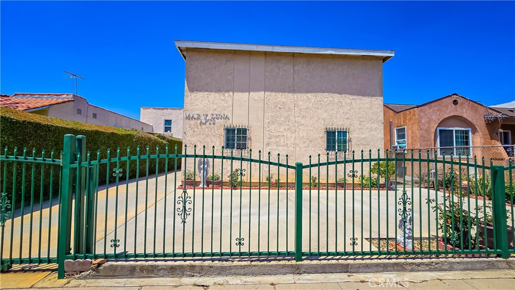 947 S Sunol Drive