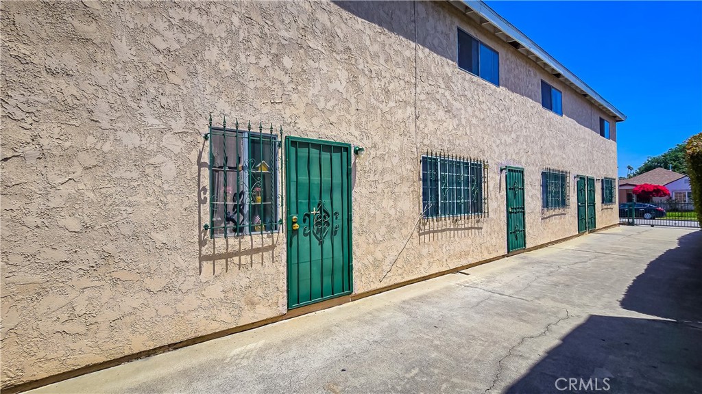 947 S Sunol Drive