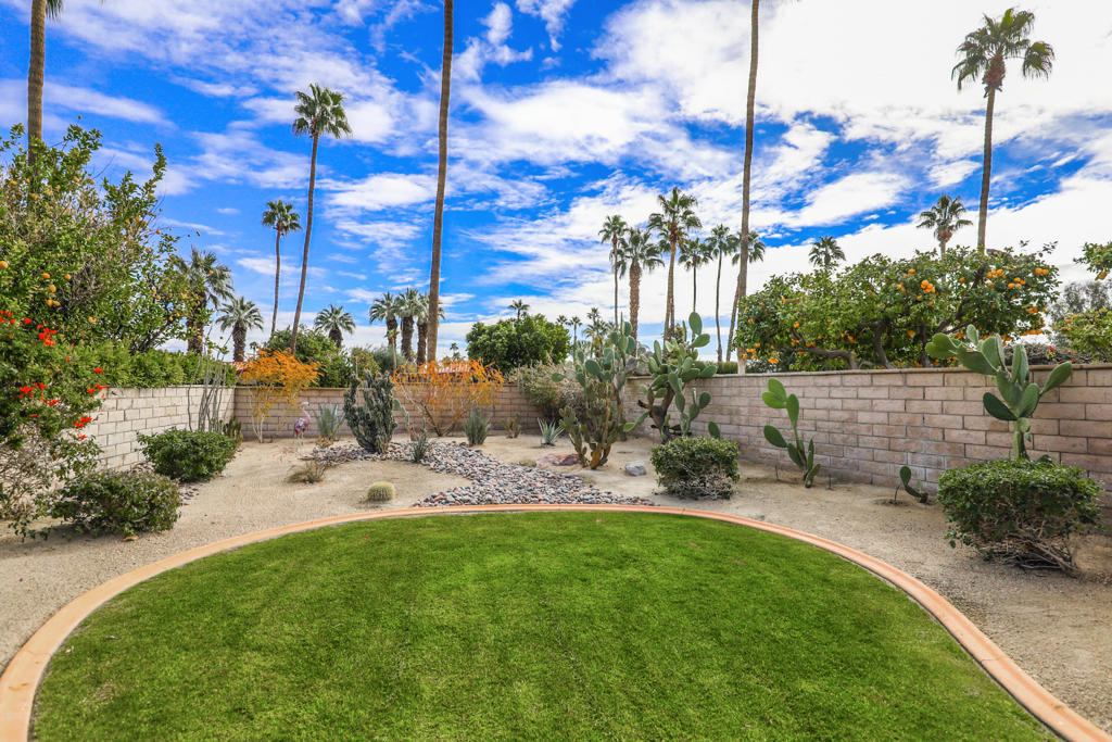 Avondale Country Clu - Residential