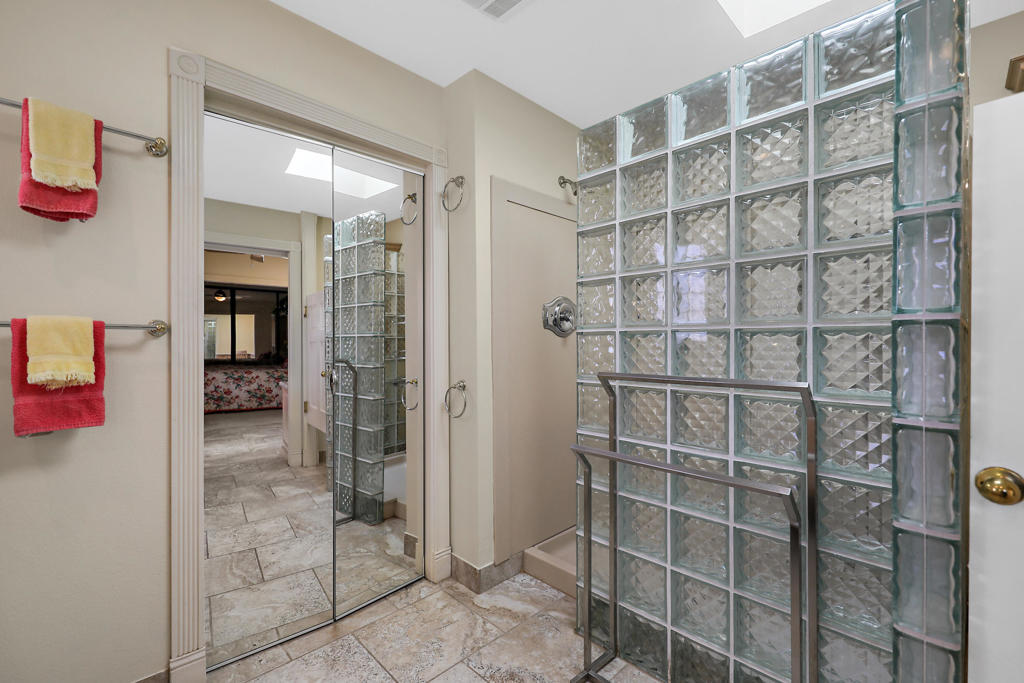Avondale Country Clu - Residential