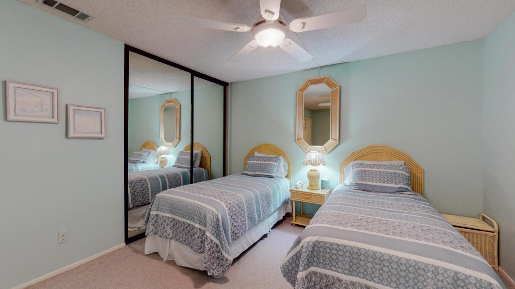 Avondale Country Clu - Residential