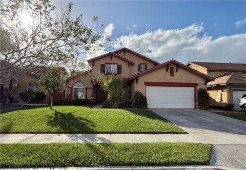 Photo of 2146 Willowbrook Lane LN, Perris, CA 92571 (MLS # IV26221138)