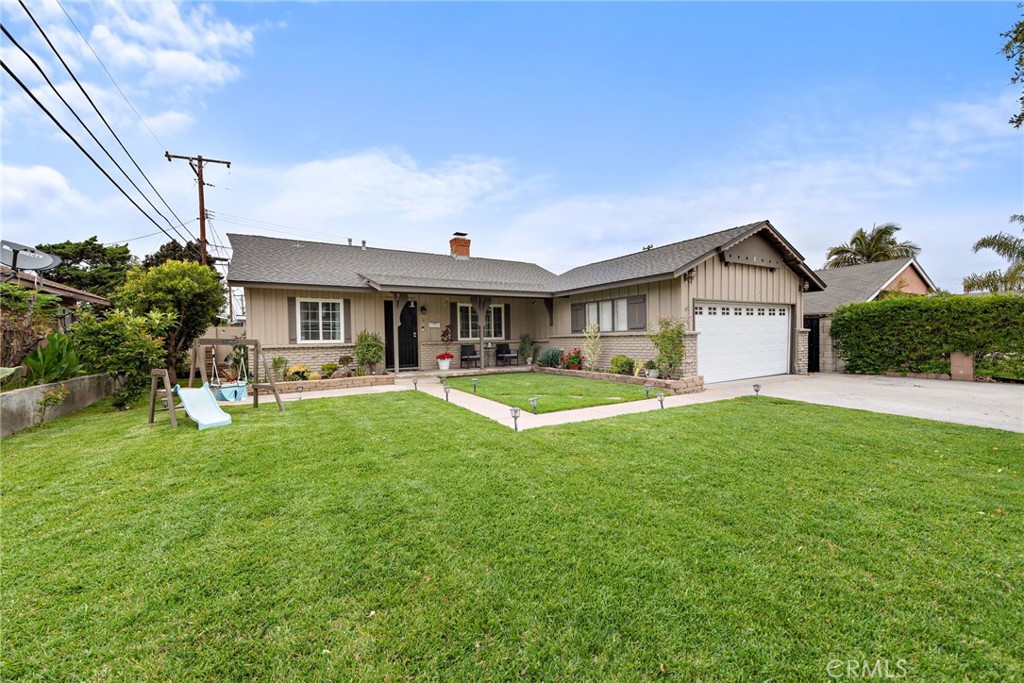 1707 E Romneya Drive