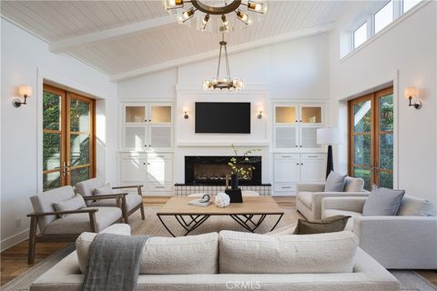 2217 Laurel Place Newport Beach CA 92663