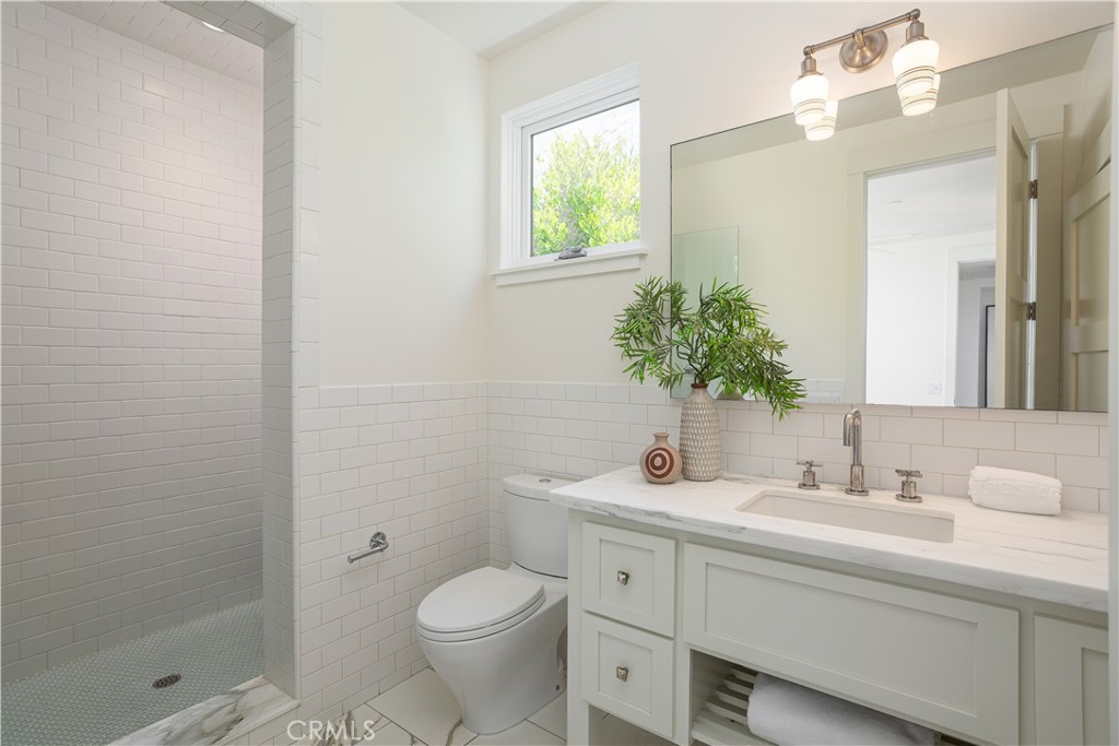 Newport Heights (NEWH) - Residential