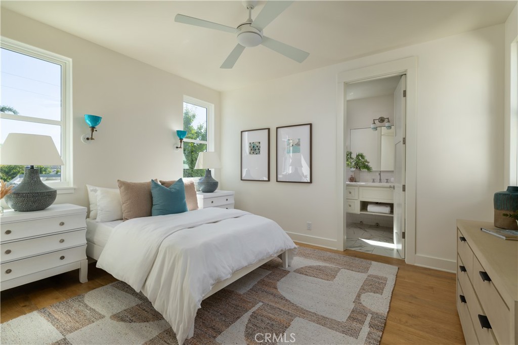 Newport Heights (NEWH) - Residential