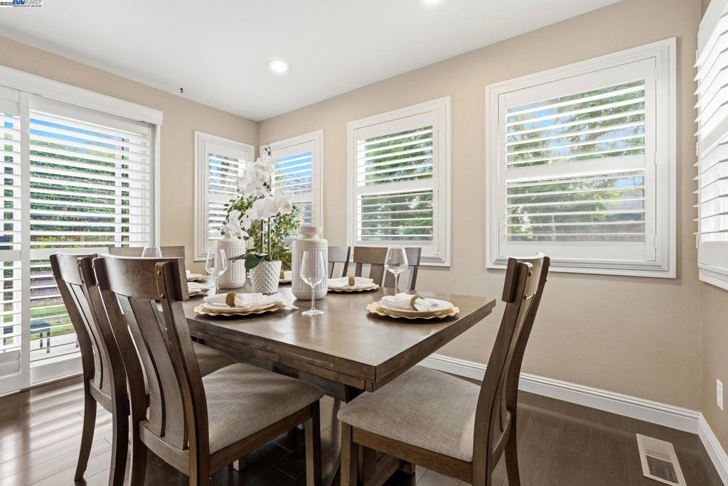 MULFORD GARDENS - Residential