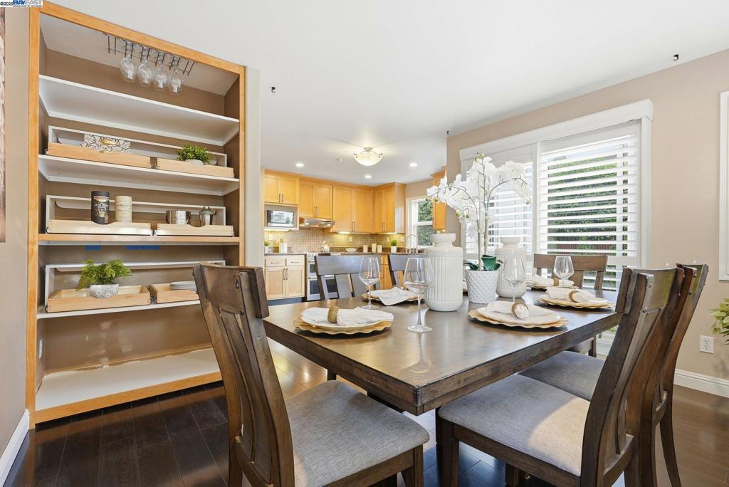 MULFORD GARDENS - Residential