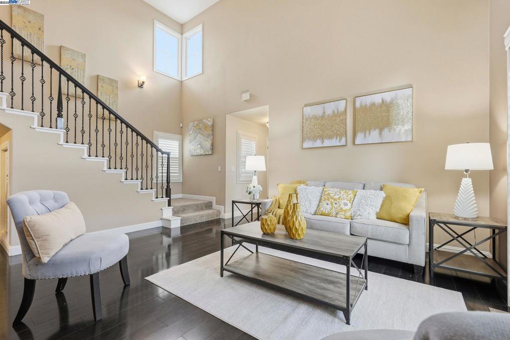 MULFORD GARDENS - Residential