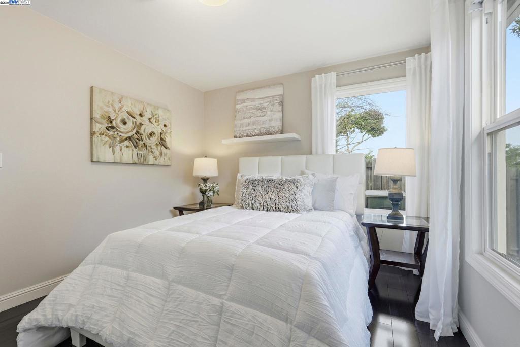 MULFORD GARDENS - Residential