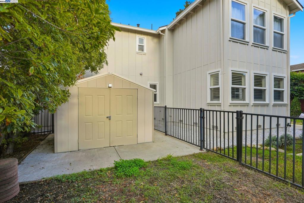 MULFORD GARDENS - Residential