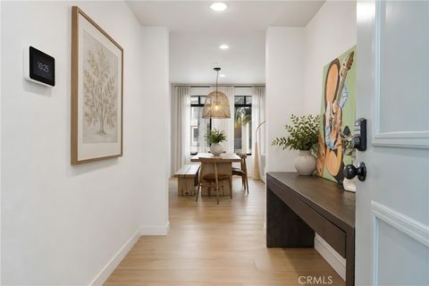 Photo of 5625 Crescent Park PARK W #207, Playa Vista, CA 90094 (MLS # SR26123699)