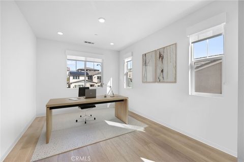 Tiny photo for 39497 Sagewood Rdg, Temecula, CA 92591 (MLS # PW26087695)