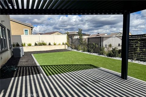 Tiny photo for 39497 Sagewood Rdg, Temecula, CA 92591 (MLS # PW26087695)