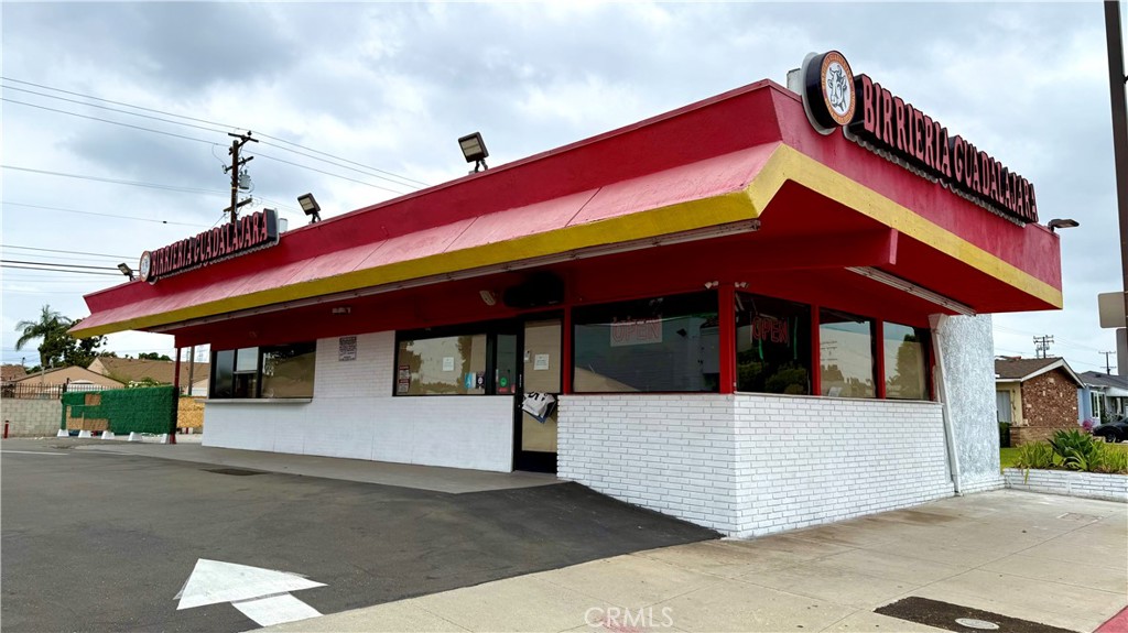 11919 Garfield Avenue