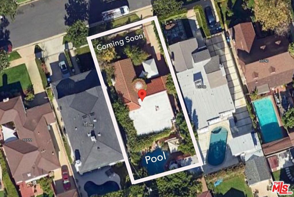 Photo of 10762 Ashton Avenue, Los Angeles, CA 90024 (MLS # 26998369)
