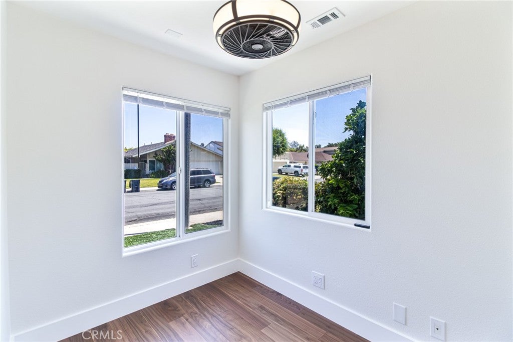 4122 Loma, Irvine CA 92604 - Photo 11
