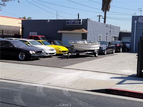 Properties 39 11812 Inglewood Hawthorne CA 90250