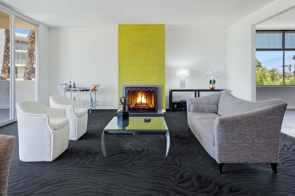 899 Island Drive 302