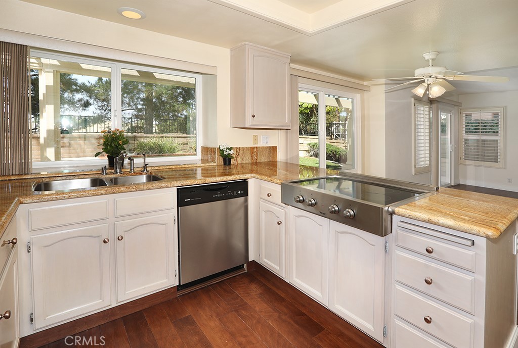 Ventana (VEN) - Residential Lease