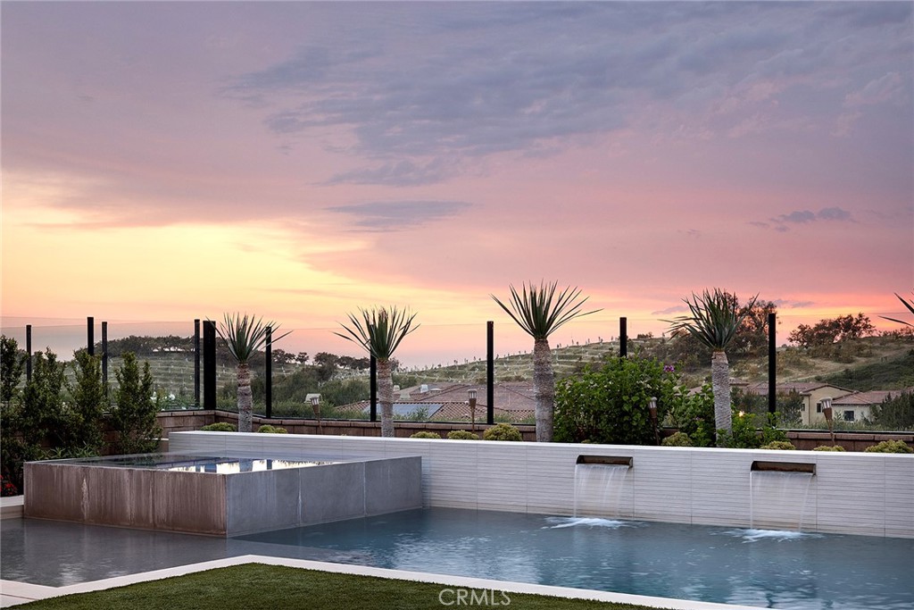 Bella Vista - Residential