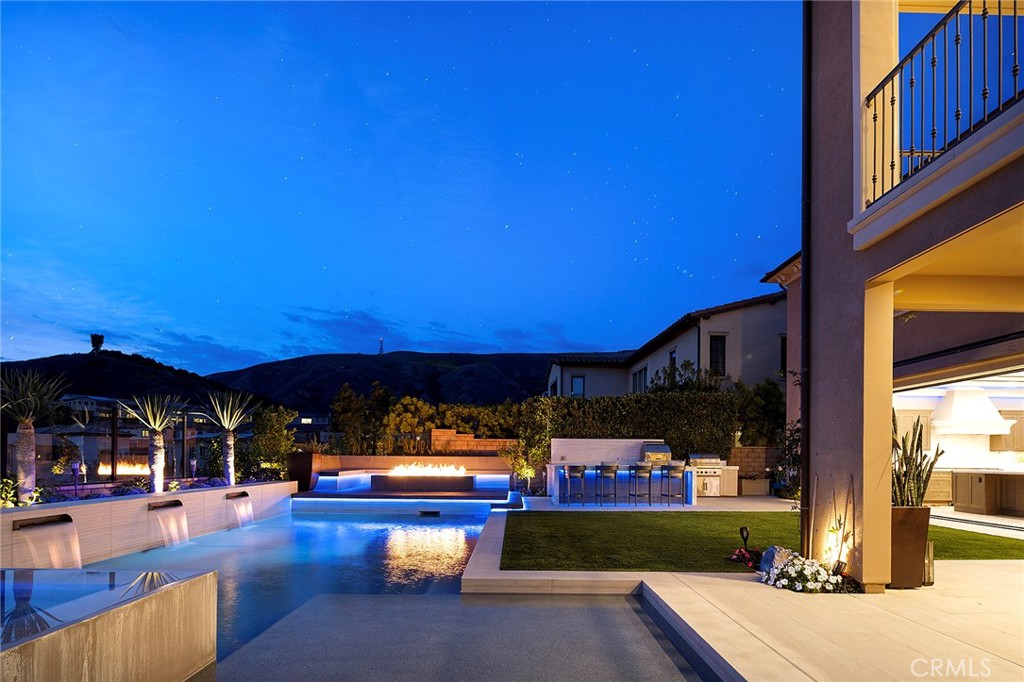 Bella Vista - Residential
