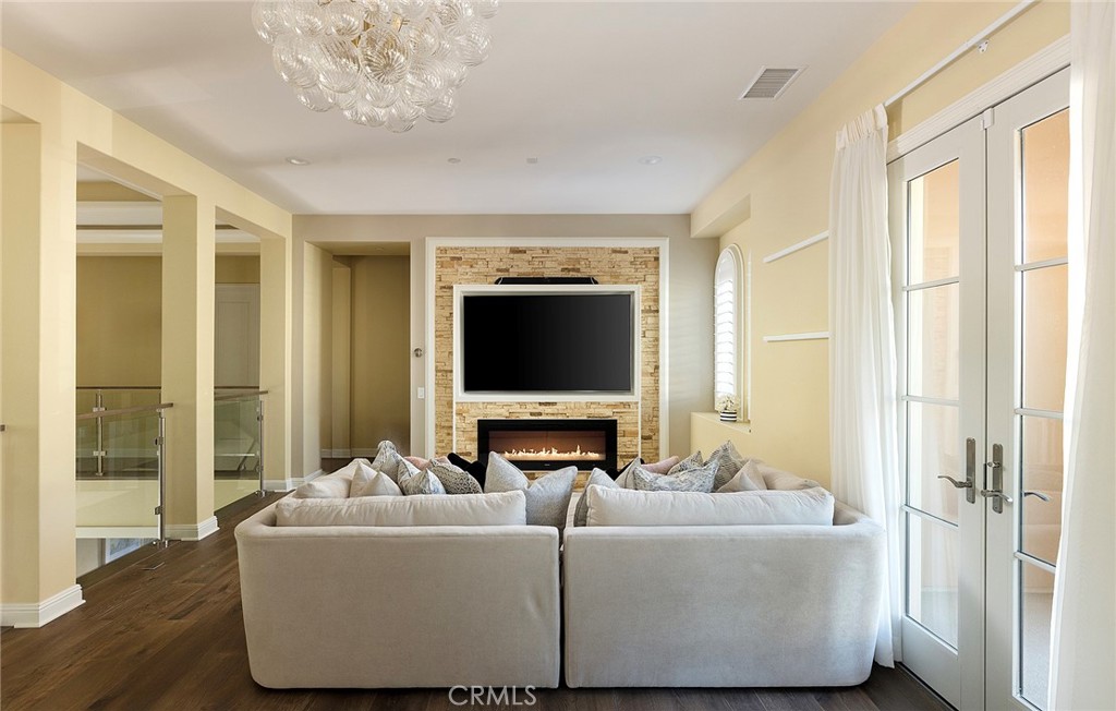 Bella Vista - Residential