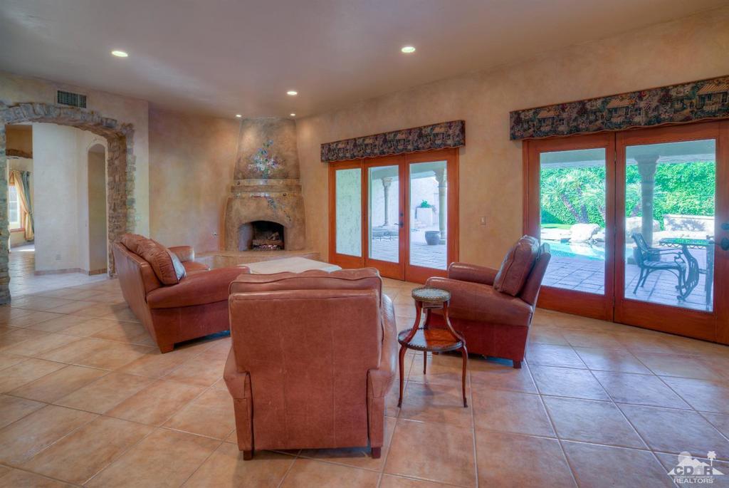 Mission Ranch - Residential Lease