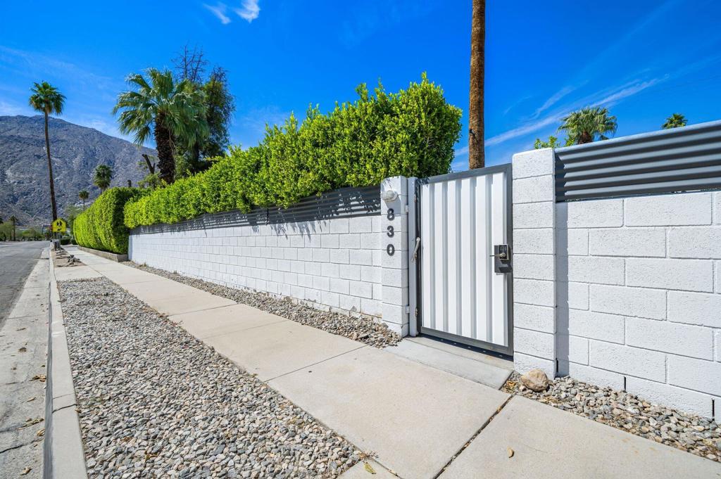 Tahquitz River Estat - Residential