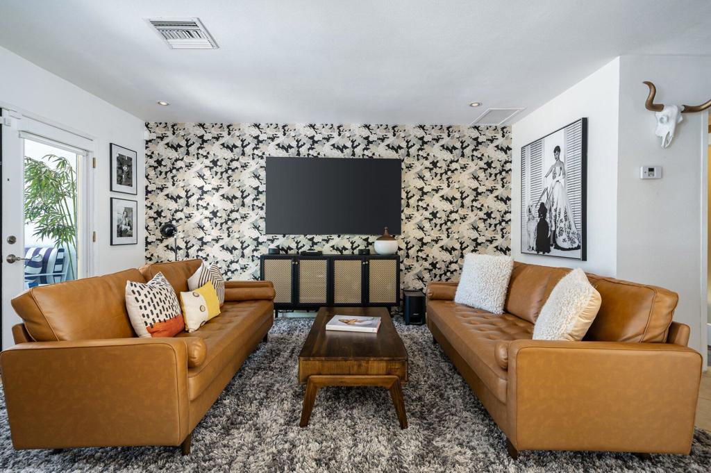 Tahquitz River Estat - Residential