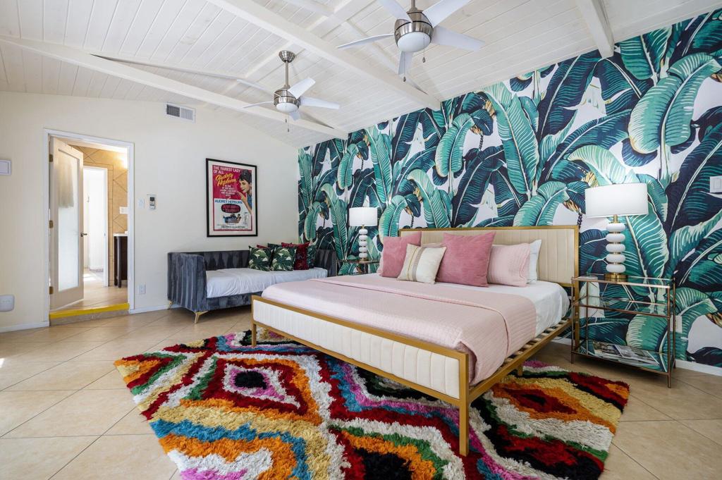 Tahquitz River Estat - Residential