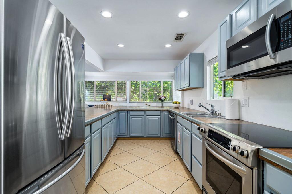 Tahquitz River Estat - Residential