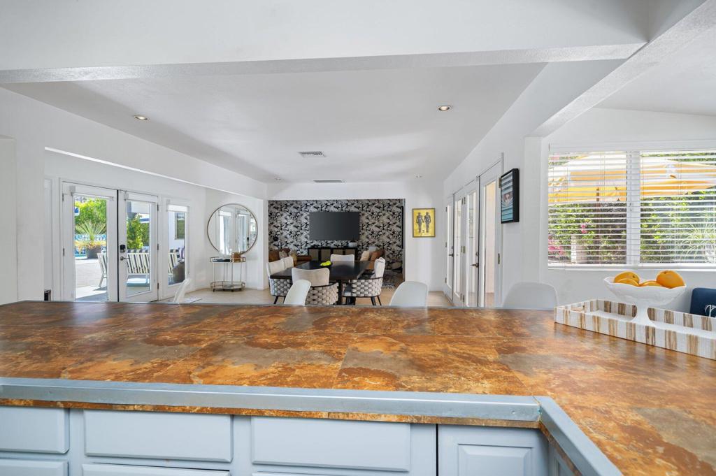 Tahquitz River Estat - Residential