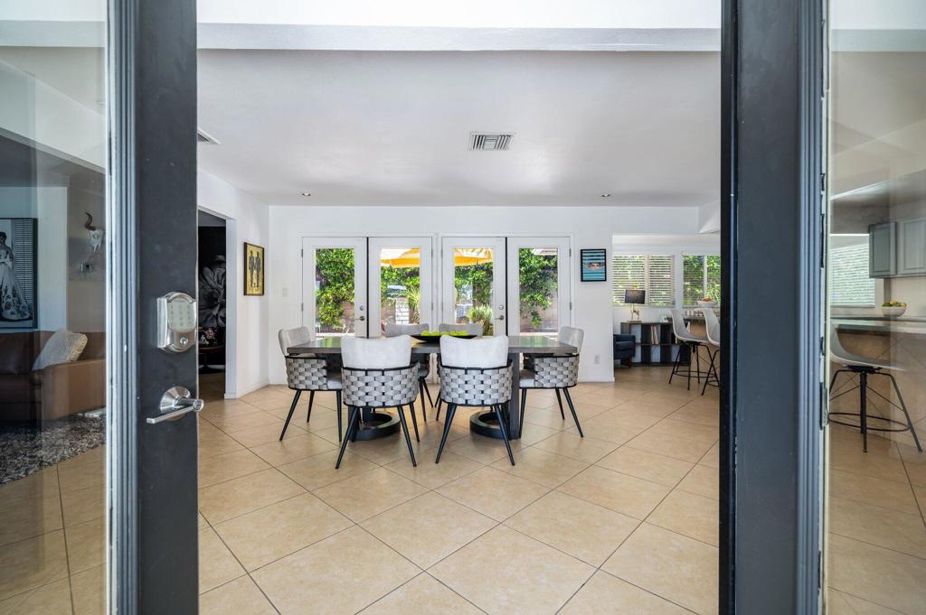 Tahquitz River Estat - Residential