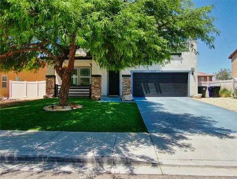 Photo of 14452 Chumash PL, Victorville, CA 92394 (MLS # CV26153748)