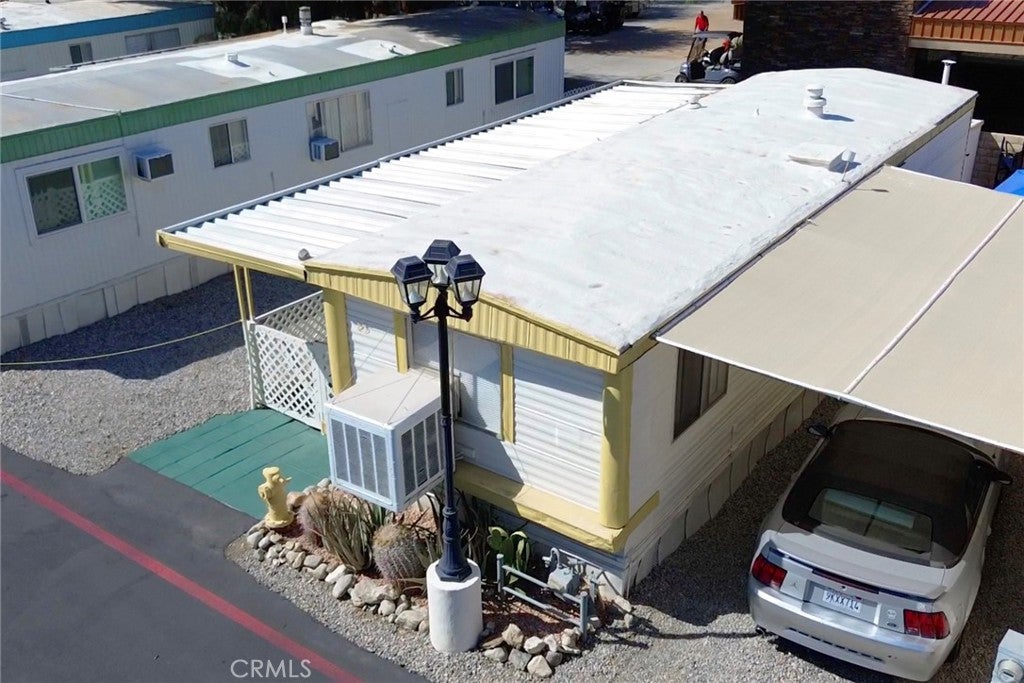 70210 HWY 111 25