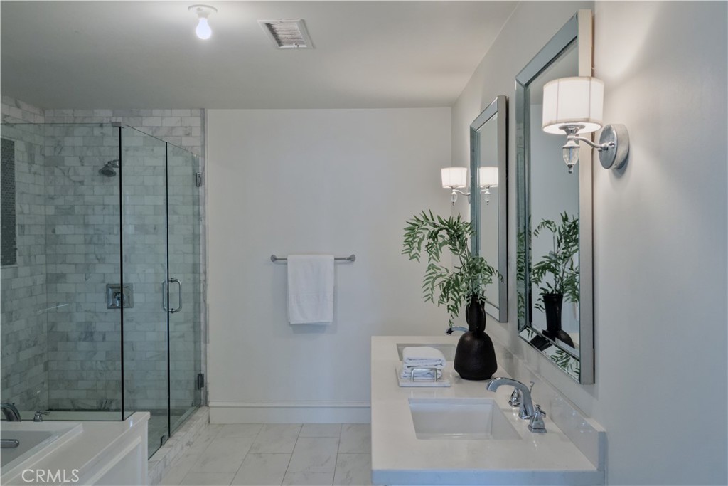 Calif. Classics By The Sea (CCBS) - Residential